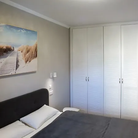 Beachfront In New Διαμέρισμα